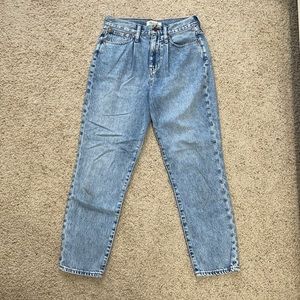 Madewell mom jeans size 26